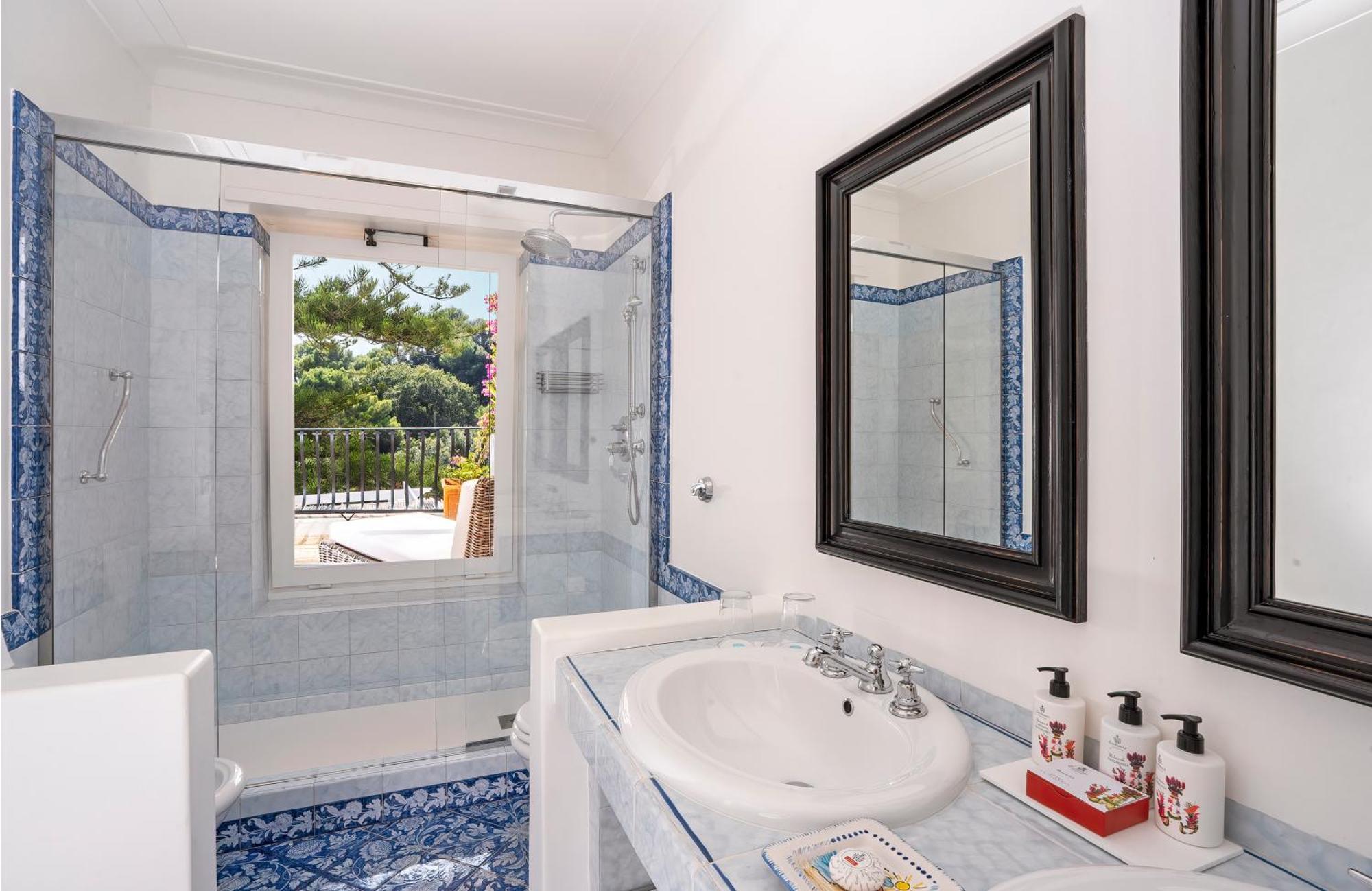 Hotel La Minerva Capri Luaran gambar